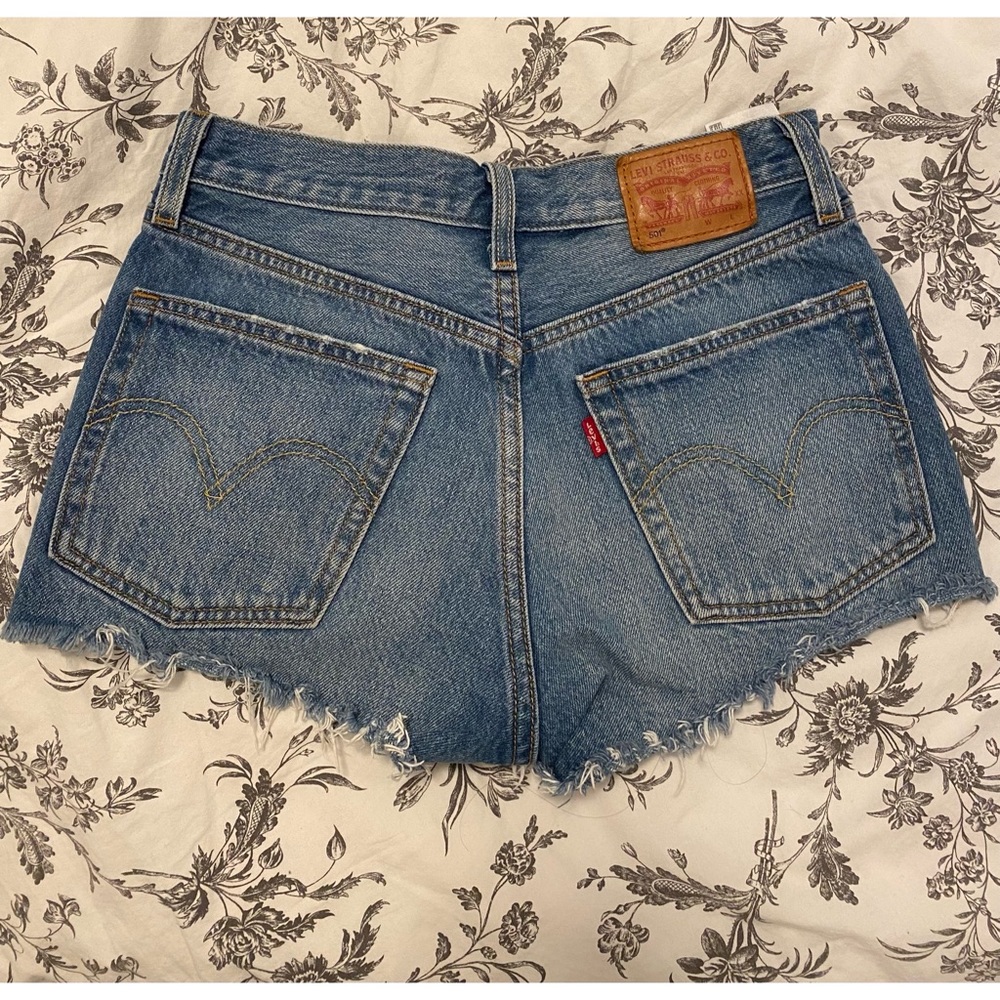 Levi’s 501 shorts